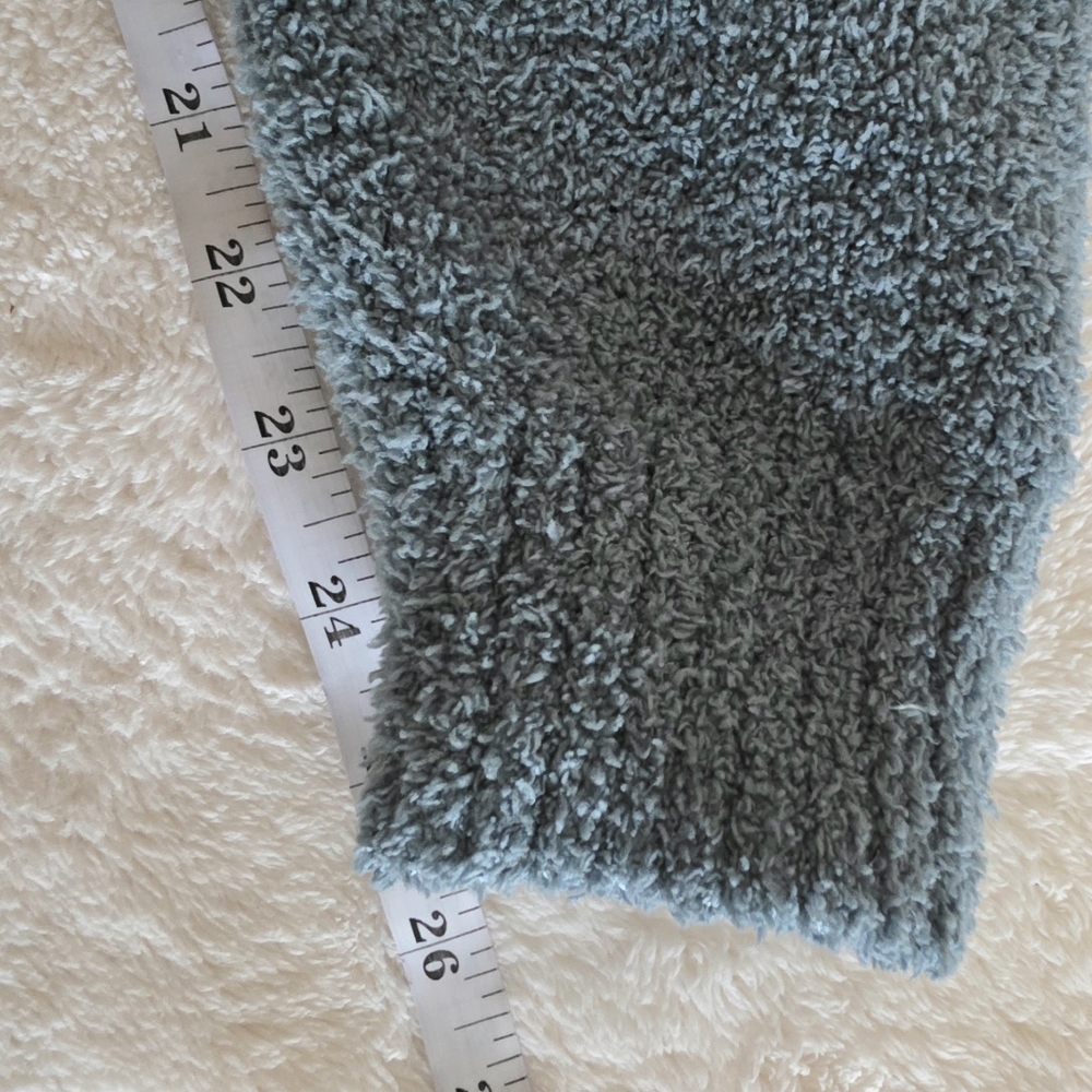 Heather Green Fuzzy Lounge Sweater Set Size M - Picture 13 of 15